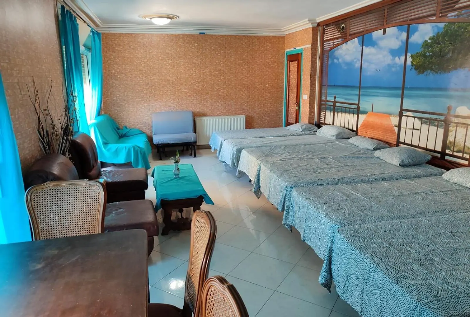 Guest house Santa Parascheva Can Pau Llanca Spain